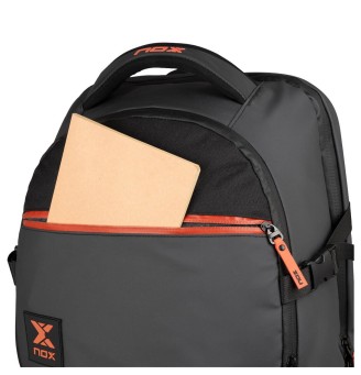 Zaino Padel Nox Luxury Open Series Nero/Rosso