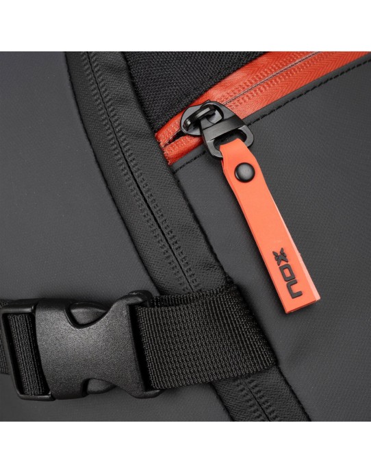 Zaino Padel Nox Luxury Open Series Nero/Rosso